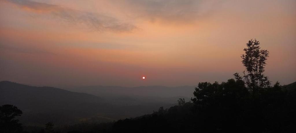 Westernghats Homestay Madikeri Bagian luar foto