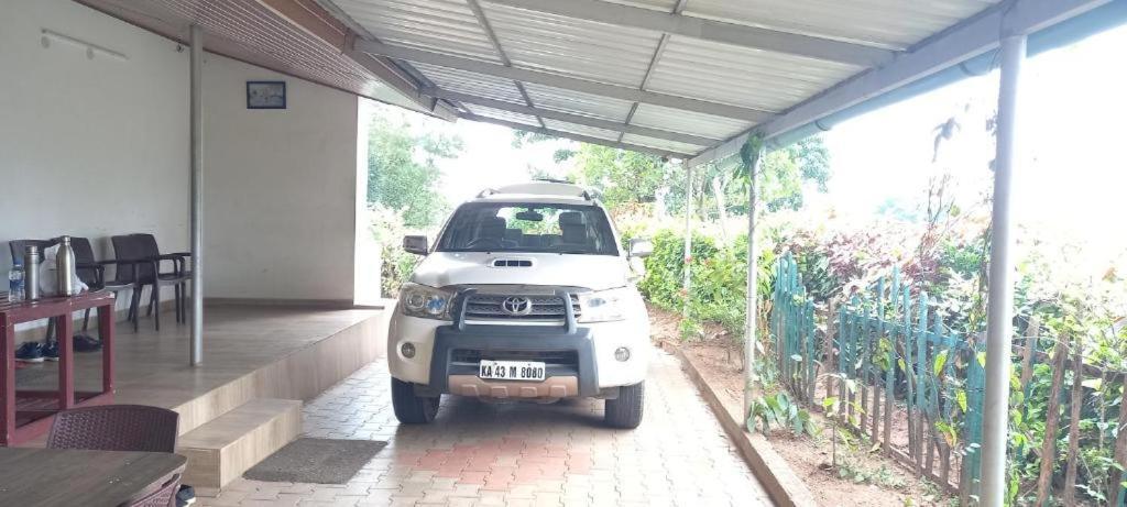 Westernghats Homestay Madikeri Bagian luar foto